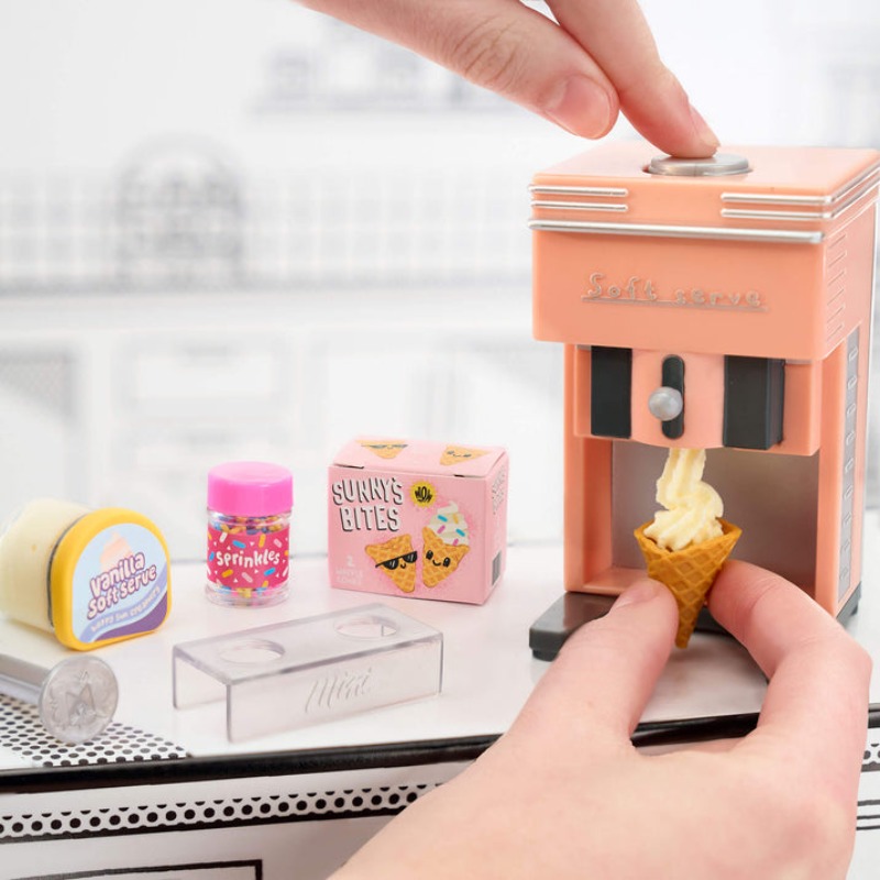 Original MGA's Miniverse Make  - Kitchen Appliances Gift Items recension och pris
